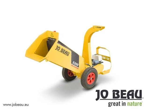 Jo Beau E200 wood chipper