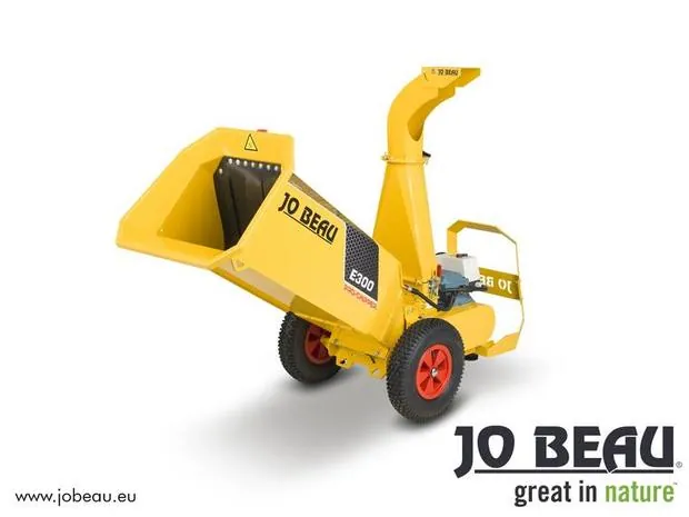 Jo Beau E300 wood chipper