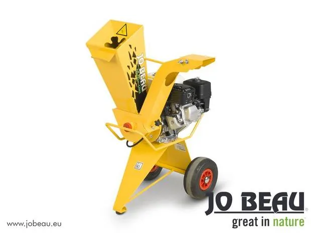 Jo Beau M100 wood chipper